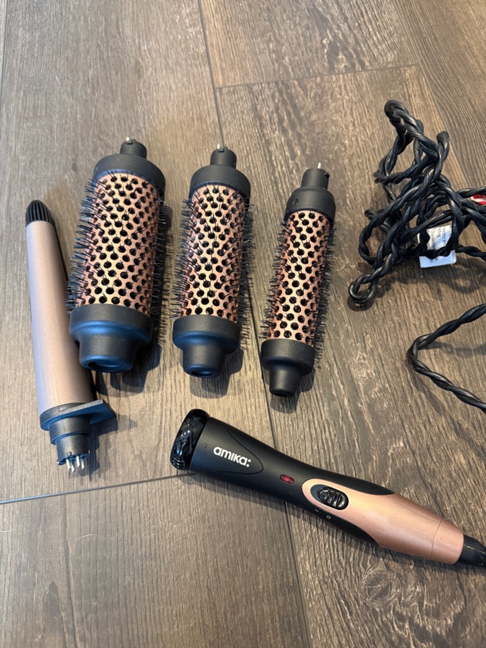 B37 amika Rose Gold and Black Rotating Hot Air Styler with Brush Attachments